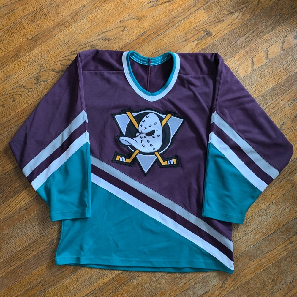 Vintage 90s Anaheim Mighty Ducks Jersey
